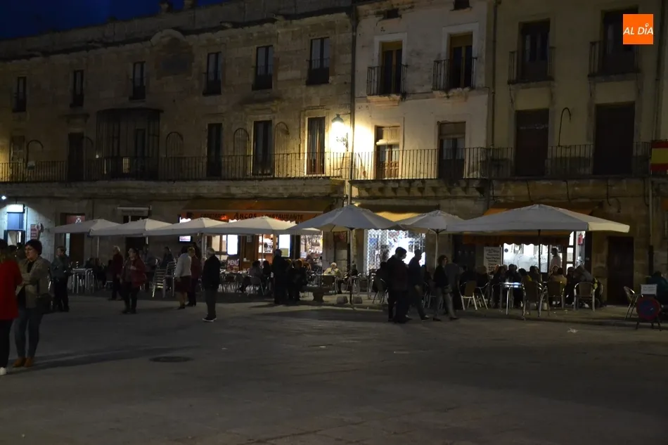 Foto 11 - Cofrades de la Oraci&oacute;n del Huerto de Salamanca toman parte en la procesi&oacute;n de Mir&oacute;briga  