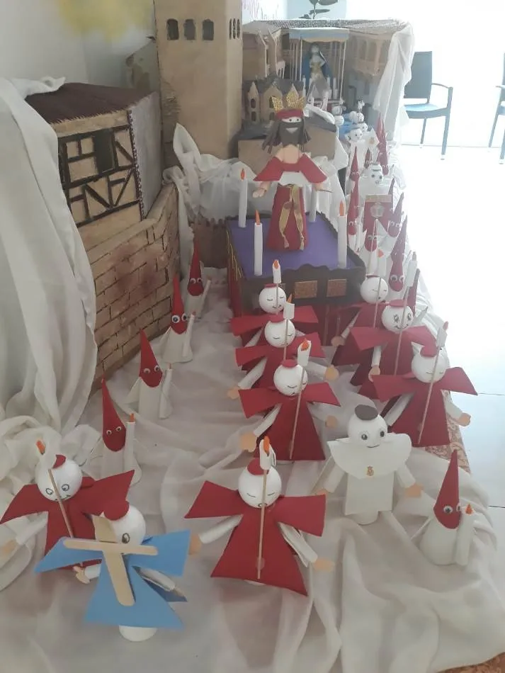 Foto 7 - Original recreaci&oacute;n de la Semana Santa en la Residencia Madre de la Veracruz