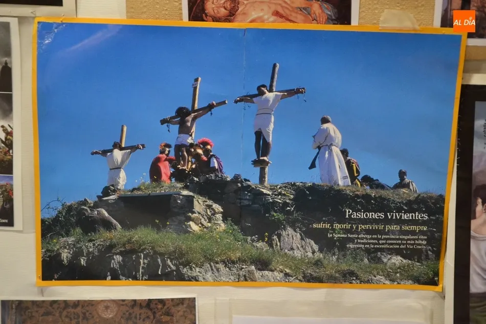 Foto 2 - La Semana Santa de d&eacute;cadas pasadas revive en el Centro de Mayores gracias a Mariano Rom&aacute;n  