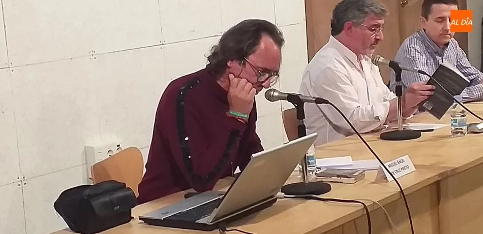 Foto 7 - Poemario &iacute;ntimo y personal del salmantino Miguel &Aacute;ngel de la Cruz