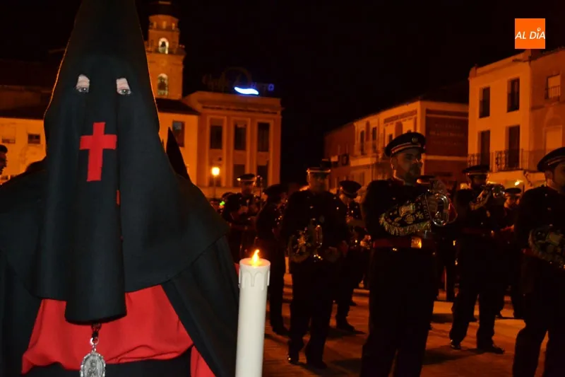 Foto 10 - La agon&iacute;a del Humilladero y dolor de Nuestra Se&ntilde;ora de las L&aacute;grimas durante el traslado del...