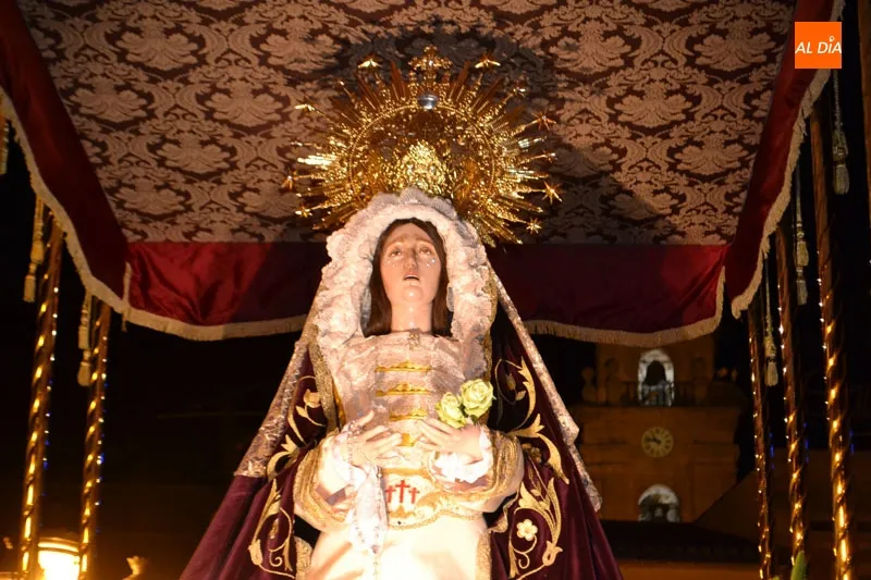 Foto 4 - La agon&iacute;a del Humilladero y dolor de Nuestra Se&ntilde;ora de las L&aacute;grimas durante el traslado del...