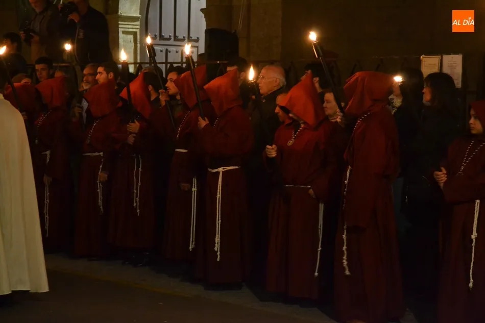 Foto 7 - La procesi&oacute;n de las Cinco Llagas de Cristo se consolida con peque&ntilde;as variaciones respecto a su...