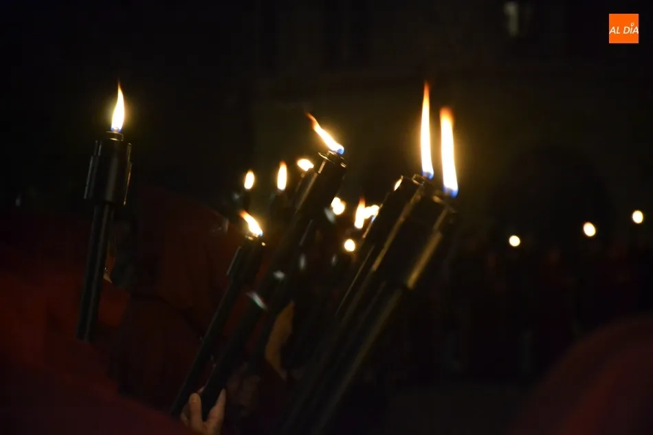 Foto 6 - La procesi&oacute;n de las Cinco Llagas de Cristo se consolida con peque&ntilde;as variaciones respecto a su...