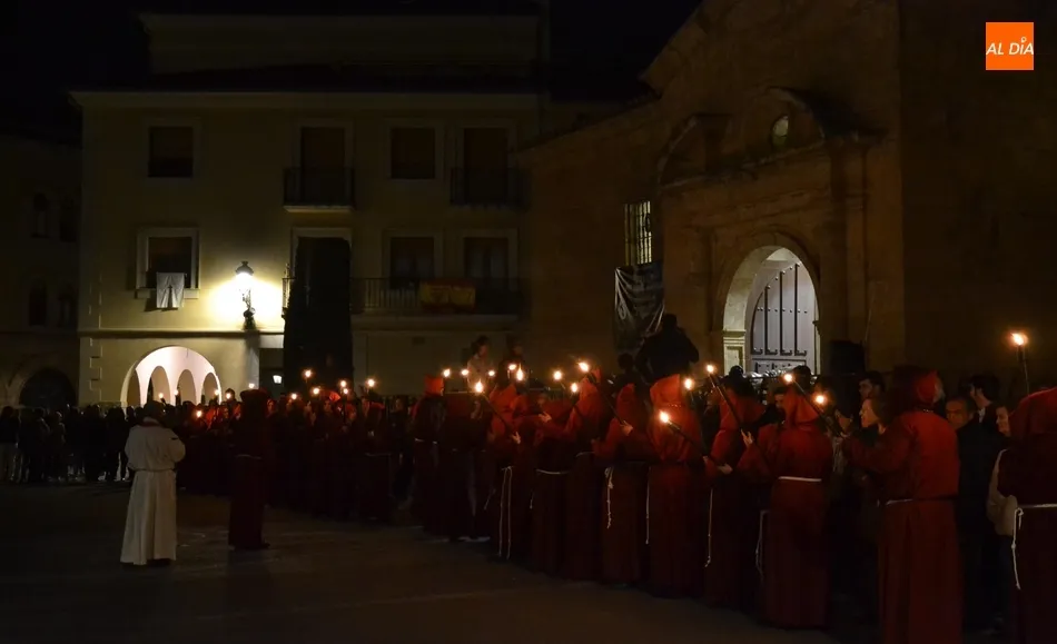 Foto 2 - La procesi&oacute;n de las Cinco Llagas de Cristo se consolida con peque&ntilde;as variaciones respecto a su...