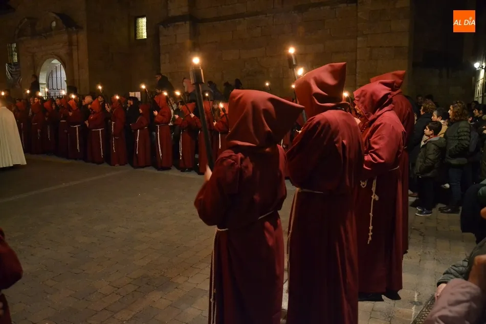 Foto 3 - La procesi&oacute;n de las Cinco Llagas de Cristo se consolida con peque&ntilde;as variaciones respecto a su...