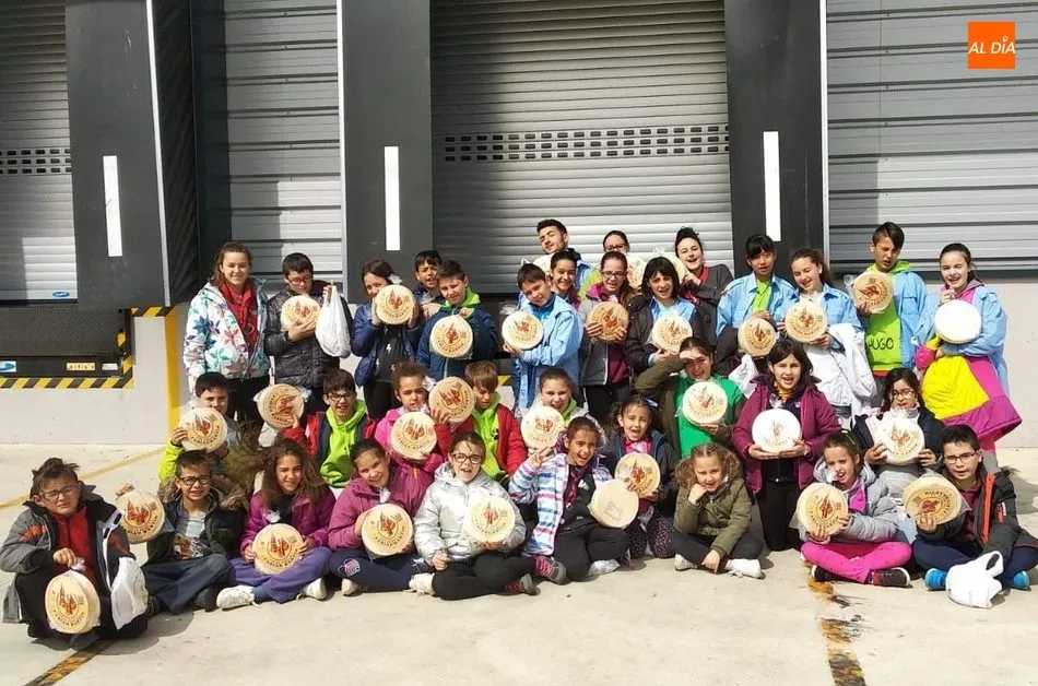 Foto 9 - Cerca de 70 ni&ntilde;os del&nbsp;Grupo Scout Rigel animan las calles de Cip&eacute;rez  