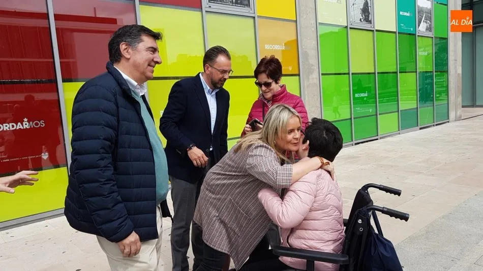 Foto 4 - Mari Mar Blanco acusa a S&aacute;nchez de traicionar a las v&iacute;ctimas por pactar con Otegui