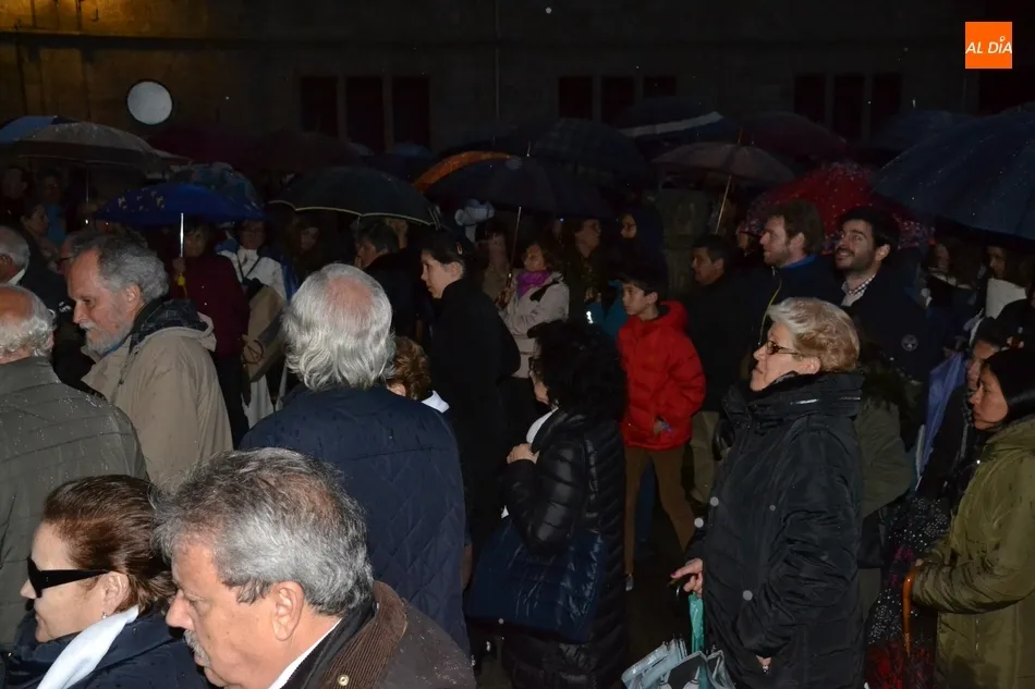 Foto 6 - La lluvia obliga a cancelar la procesi&oacute;n de la Virgen de las Angustias  