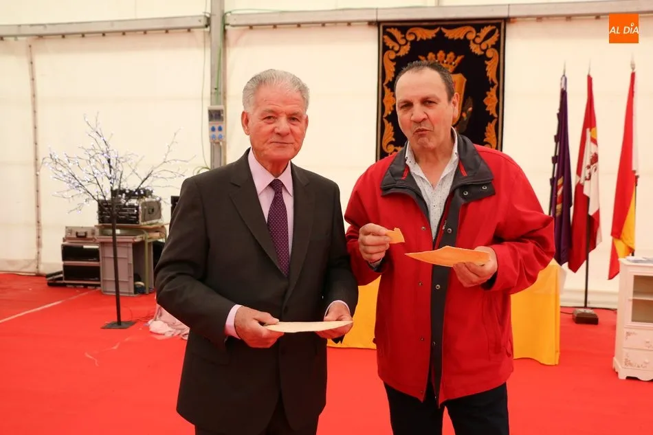 Foto 4 - Arranca la Feria Agroalimentaria y Multisectorial de Vitigudino con expositores de toda Espa&ntilde;a  