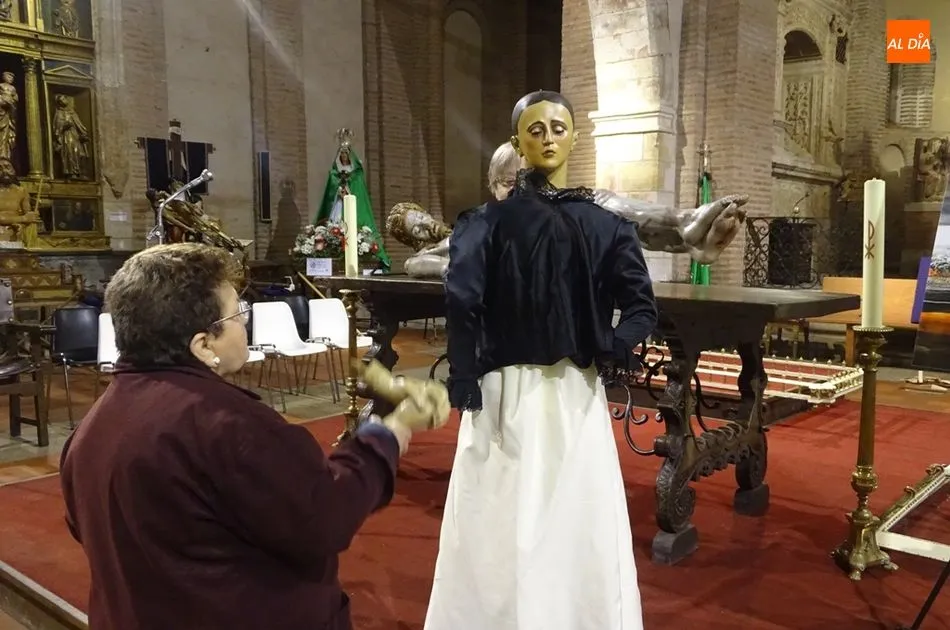 La Cofradía de la Madre de Dios, fiel a su cita con el Jueves Santo