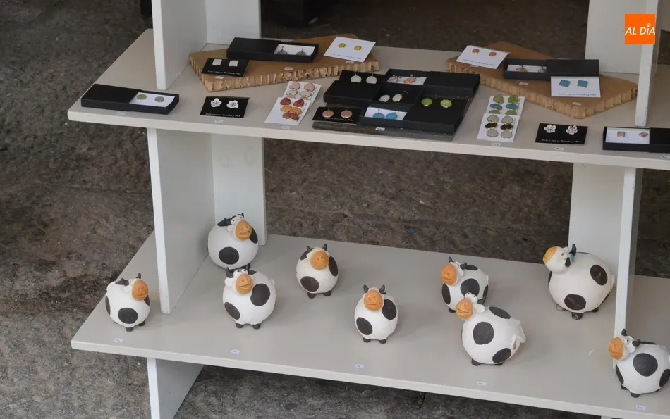 Foto 5 - Primeras ventas en una nueva edici&oacute;n de la tradicional Feria de Cer&aacute;mica y Alfarer&iacute;a  