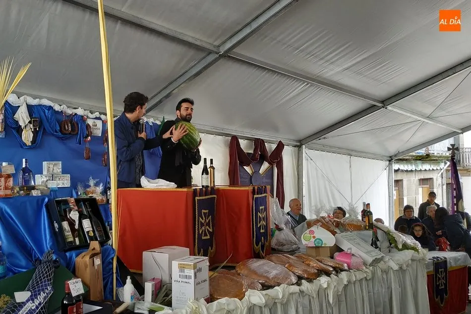 Foto 8 - La cofrad&iacute;a de la Santa Vera Cruz celebra sin lluvia su tradicional T&aacute;lamo  