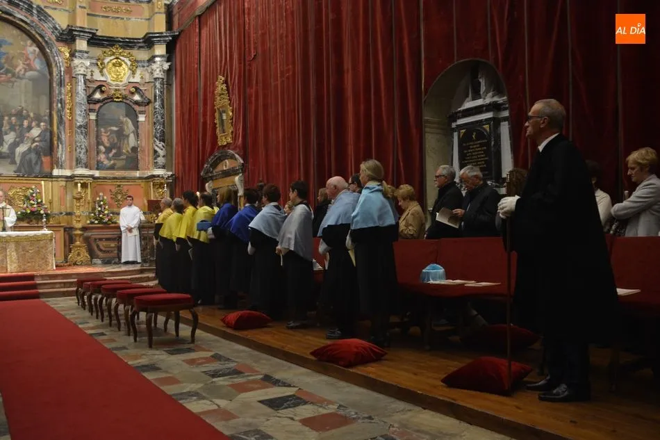 Foto 5 - La Universidad recrea el antiguo ceremonial de los oficios de la Semana Santa&nbsp;&nbsp;