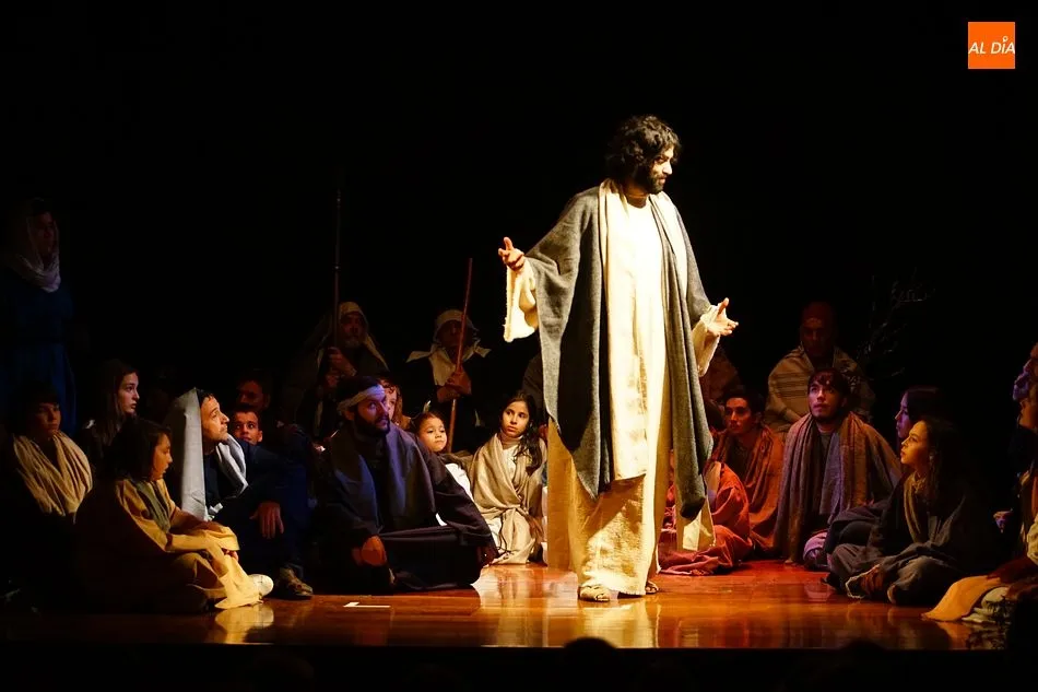 Foto 3 - La Pasi&oacute;n cumple 40 a&ntilde;os con un lleno absoluto en el teatro