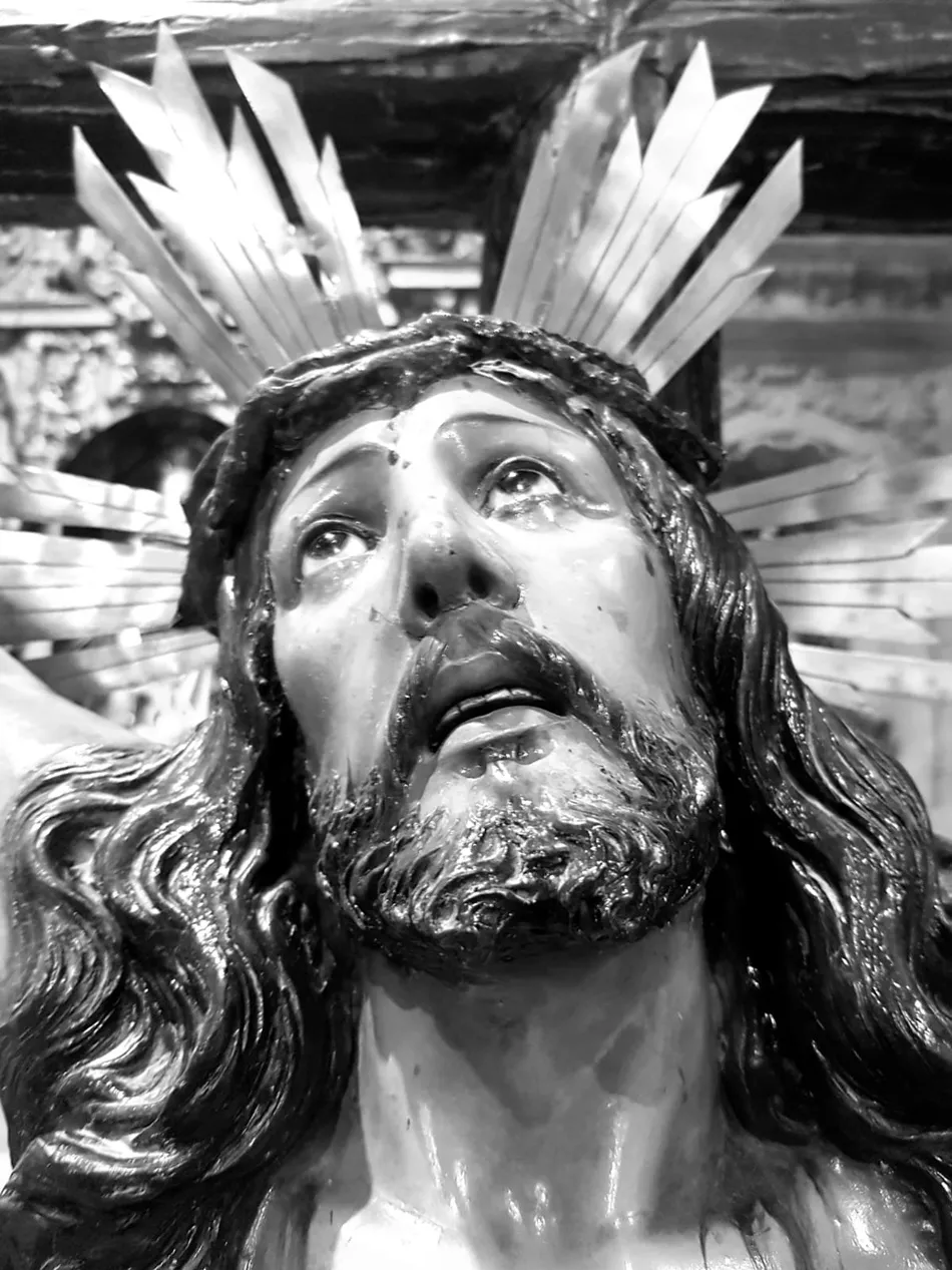 Foto 7 - La devoci&oacute;n recorre Villoria con el v&iacute;a crucis de hombres