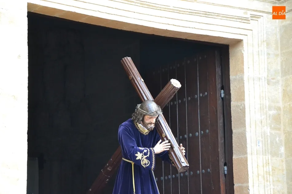 Foto 6 - Las Cofrad&iacute;as del Silencio y Jes&uacute;s Nazareno &lsquo;estrenan&rsquo; procesi&oacute;n conjunta obligados por las...