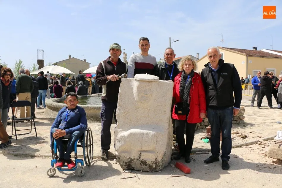 Foto 3 - La Feria Agroalimentaria de La Zarza de Pumareda se consolida con una buena afluencia de p&uacute;blico  