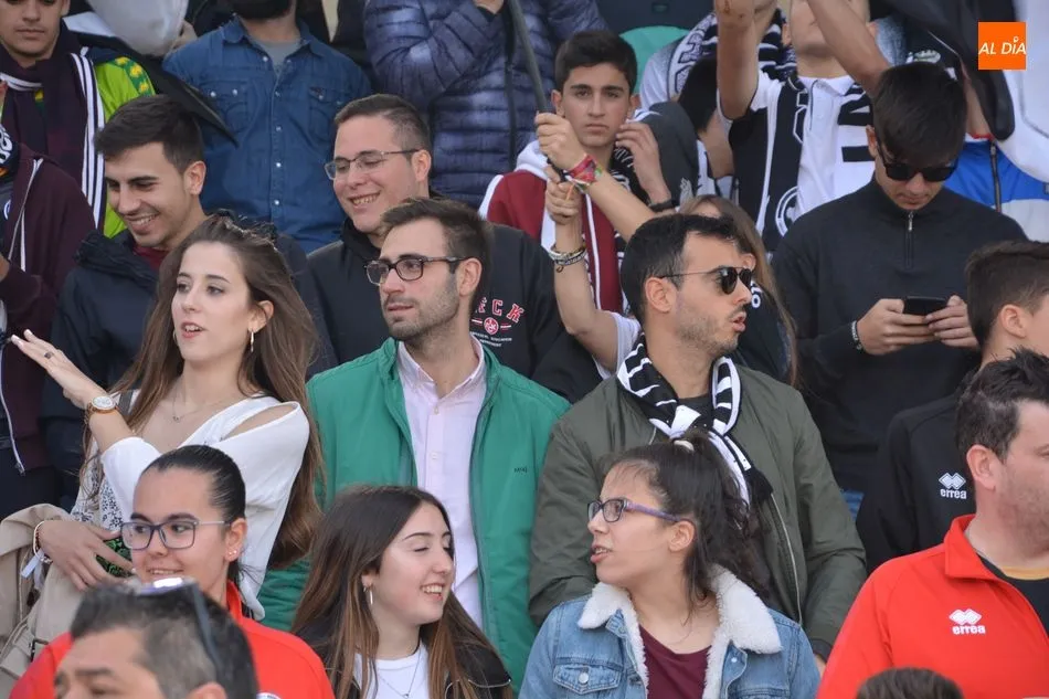 Aficionados que presenciaron el partido