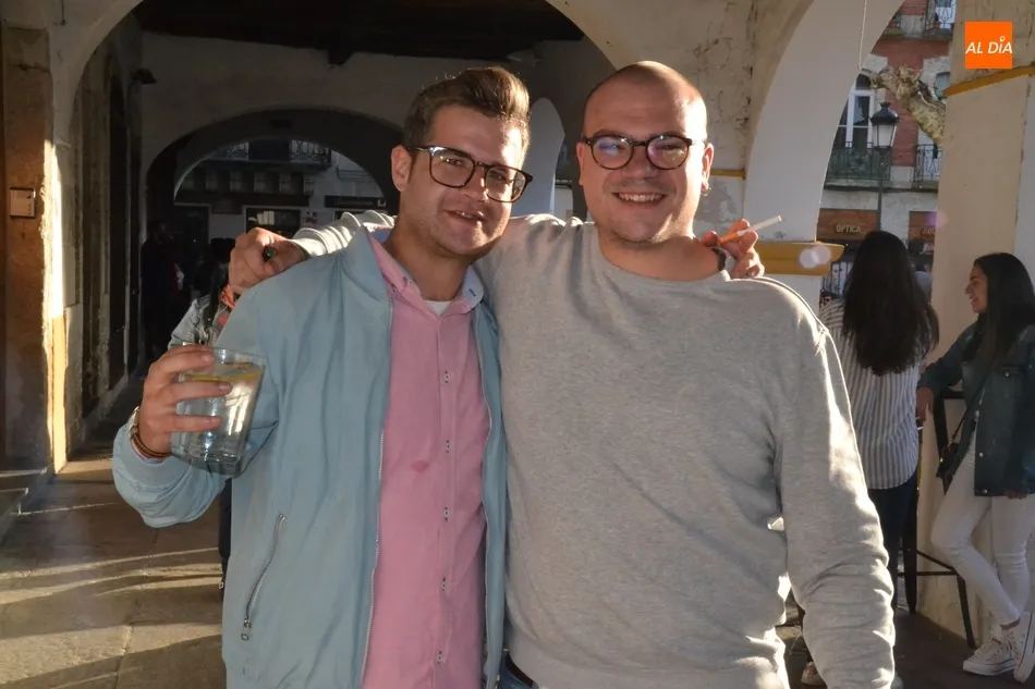 Eh, sácanos una foto: Celebrando una intensa Semana Santa  