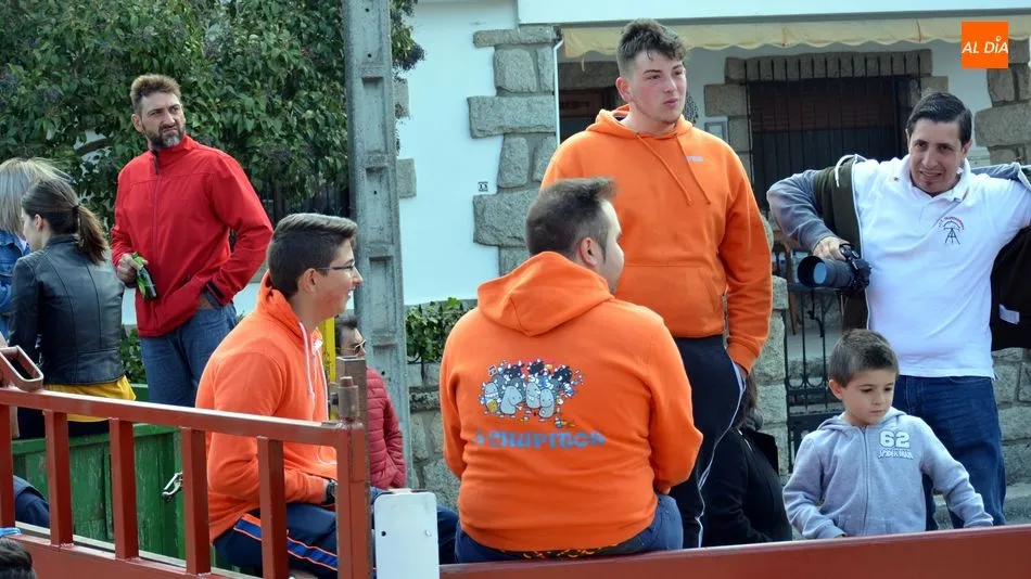 Foto 4 - Animado encierro de seis reses en las fiestas de San Jorge de Olmedo