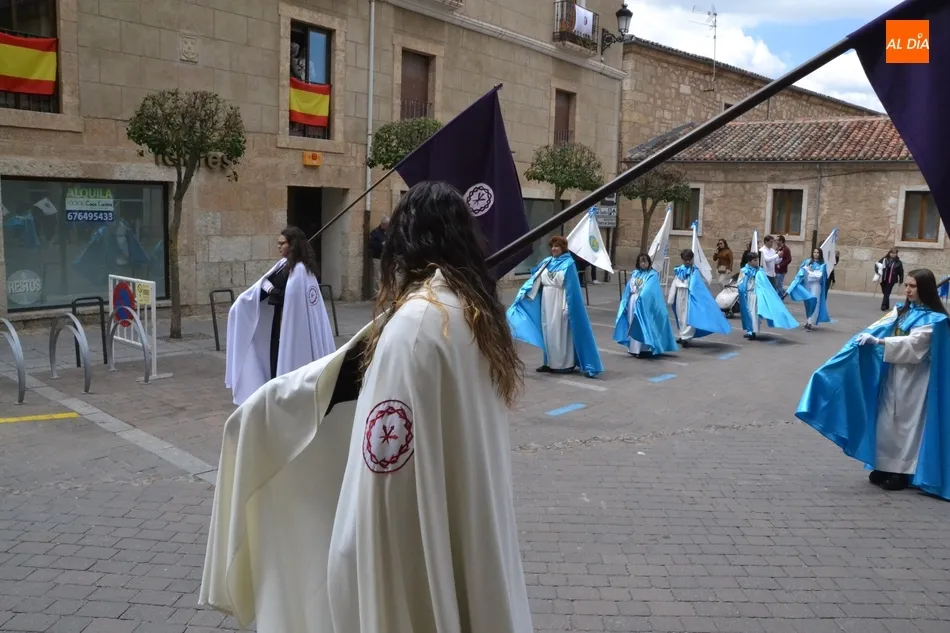 Foto 3 - La Misa en la Catedral alarga el multitudinario colof&oacute;n de la Semana Santa  