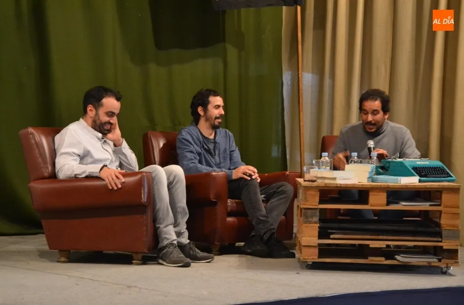 Sergio Lozano presenta su libro ‘El ángulo muerto de la razón. Tragicomedia en tres actos’  