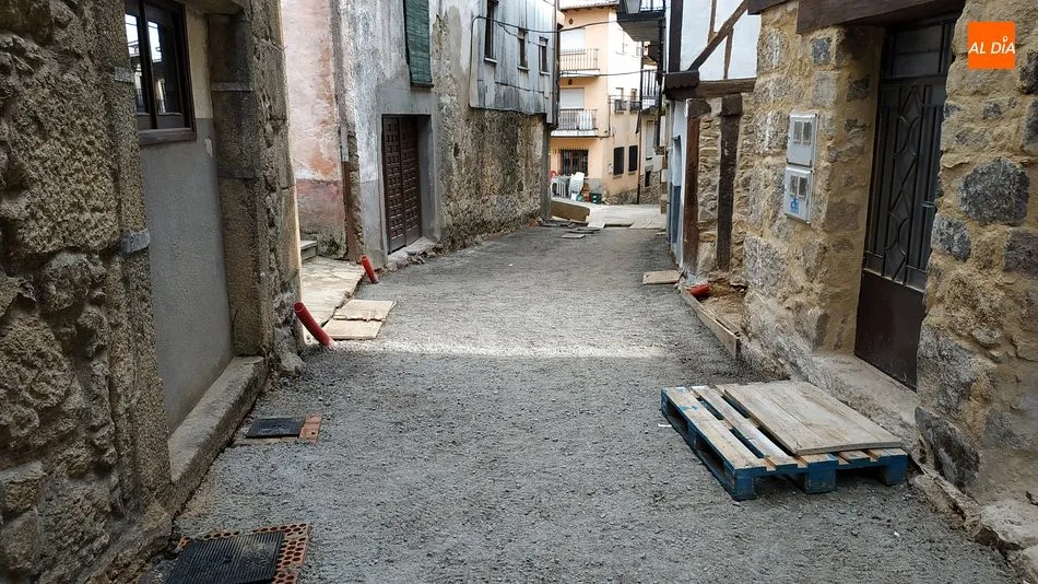 Foto 2 - La calle Teatro recibe obras de mejora