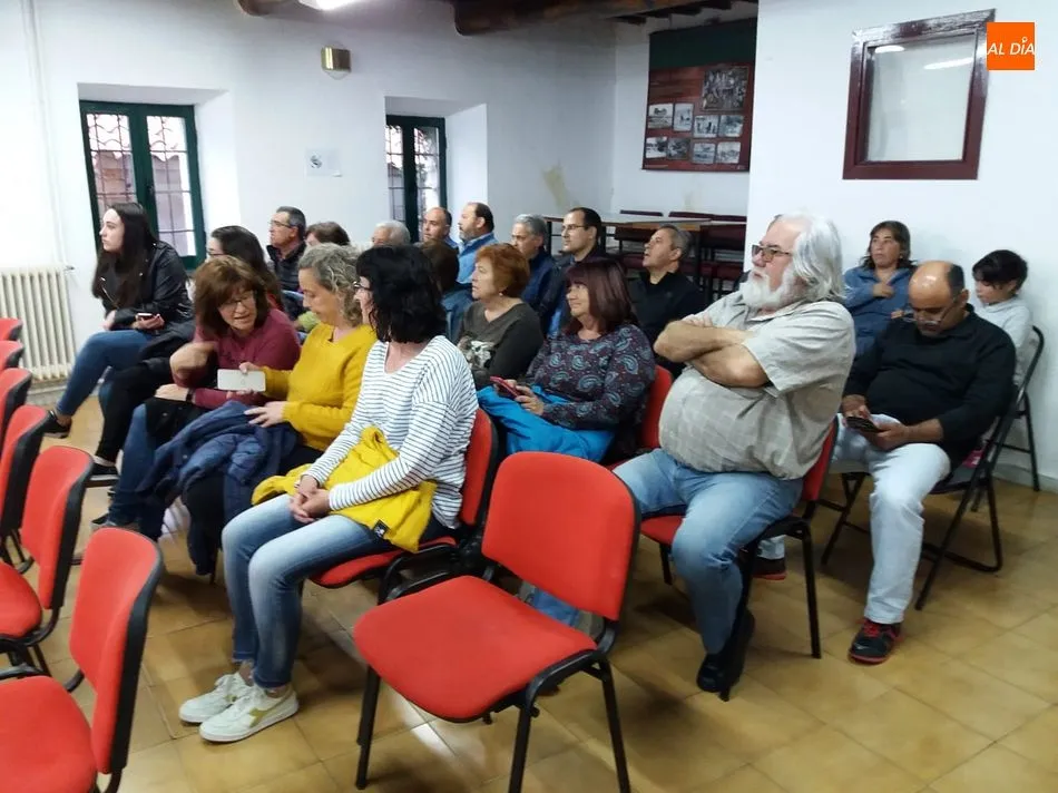 Foto 6 - La Hermandad de Donantes de Sangre entrega 19 medallas en Los Santos