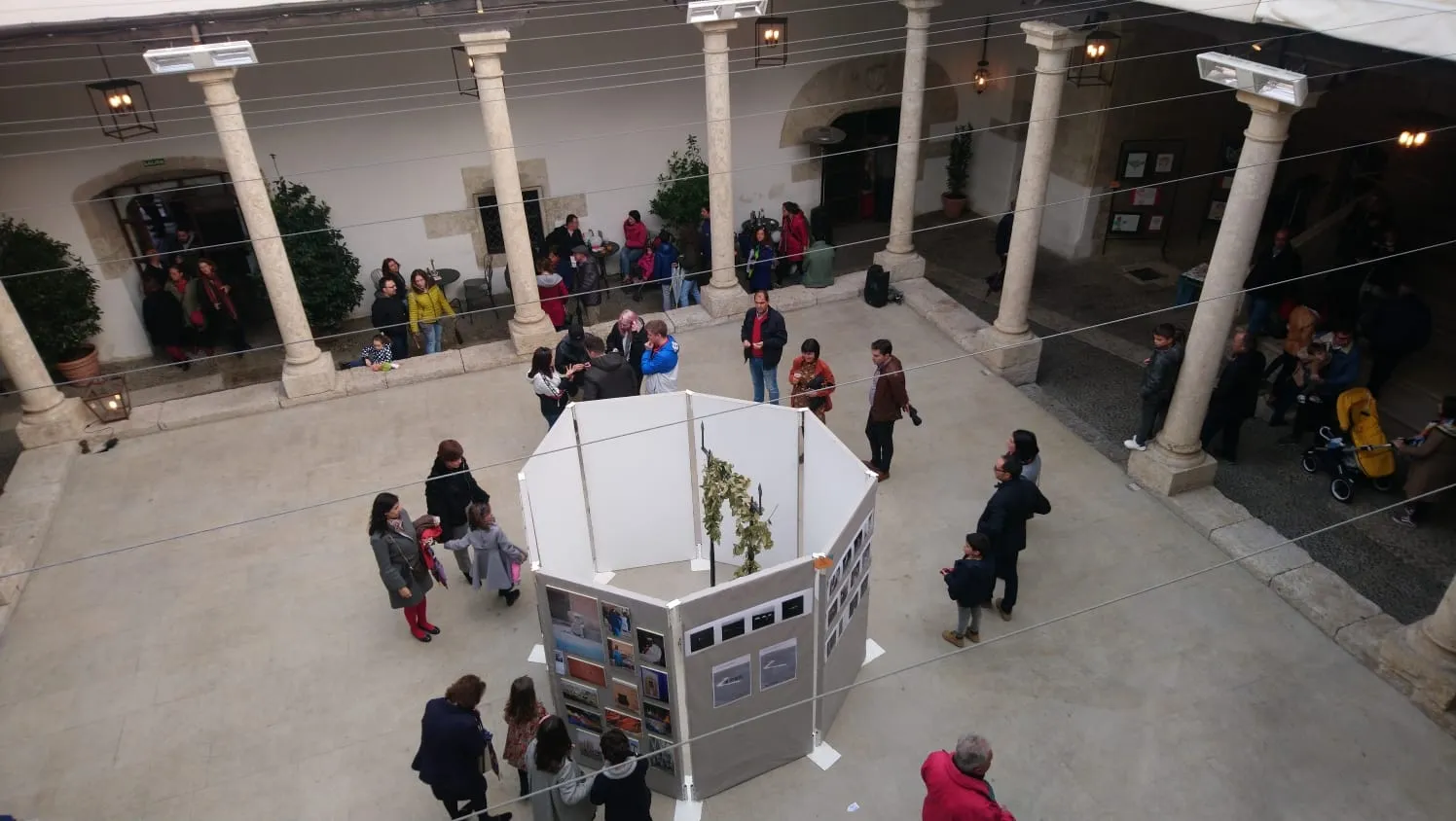 Foto 3 - Cerca de 1.700 personas pasaron por el I Encuentro de Creadores  
