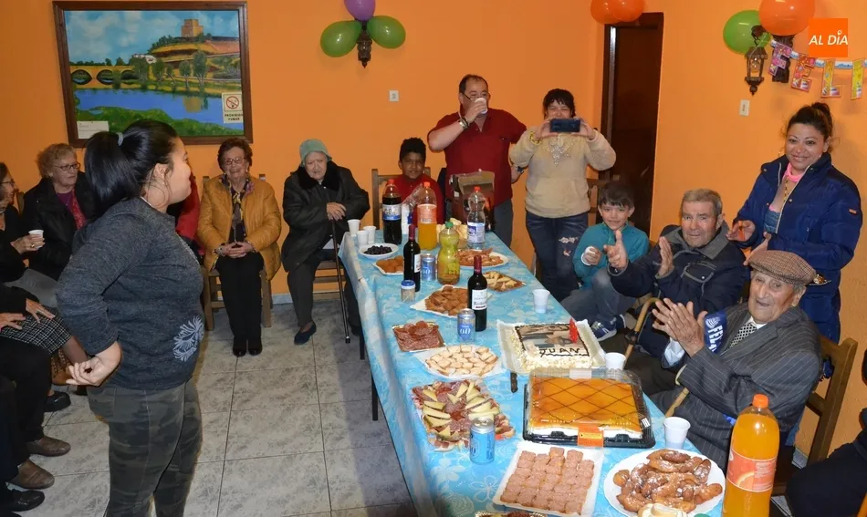 Foto 9 - Juan Gal&aacute;n Gal&aacute;n festeja su 100 cumplea&ntilde;os  