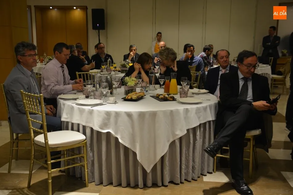 Foto 4 - La ministra de Industria destaca la reducci&oacute;n del d&eacute;ficit p&uacute;blico hasta &ldquo;el nivel m&aacute;s bajo de ...