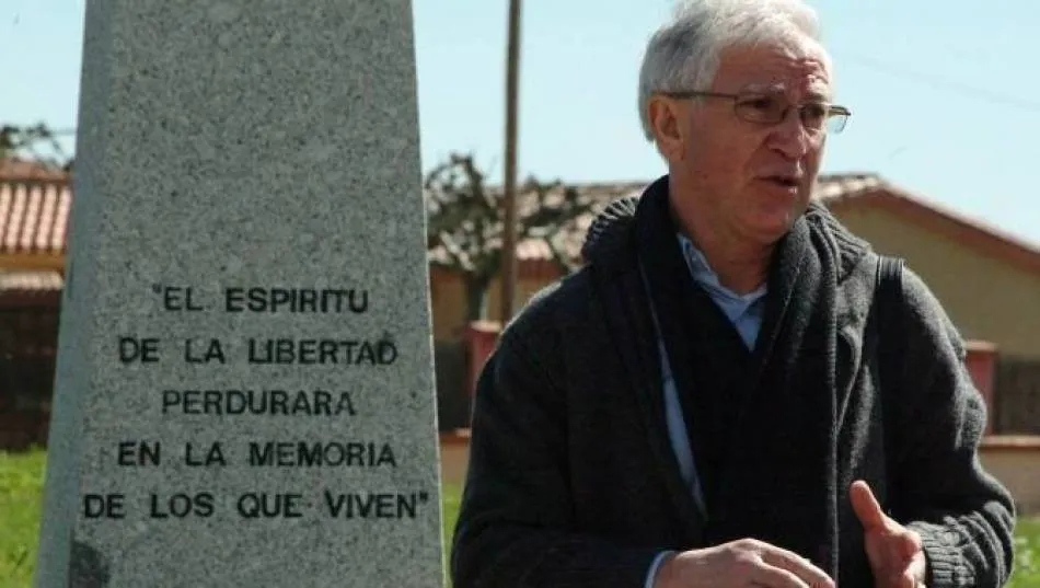 La verborrea electoral y la política antimemorialista de quienes Dios cría y ellos se juntan...