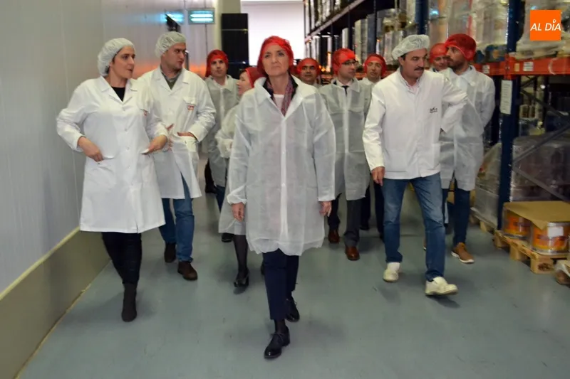 Foto 3 - Reyes Maroto pone en Dulca y el sector agroalimentario el ejemplo del desarrollo industrial y...