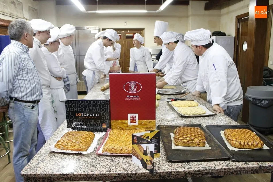 Foto 8 - Tegusta Salamanca sigue su promoci&oacute;n de productos locales con un taller de hornazo