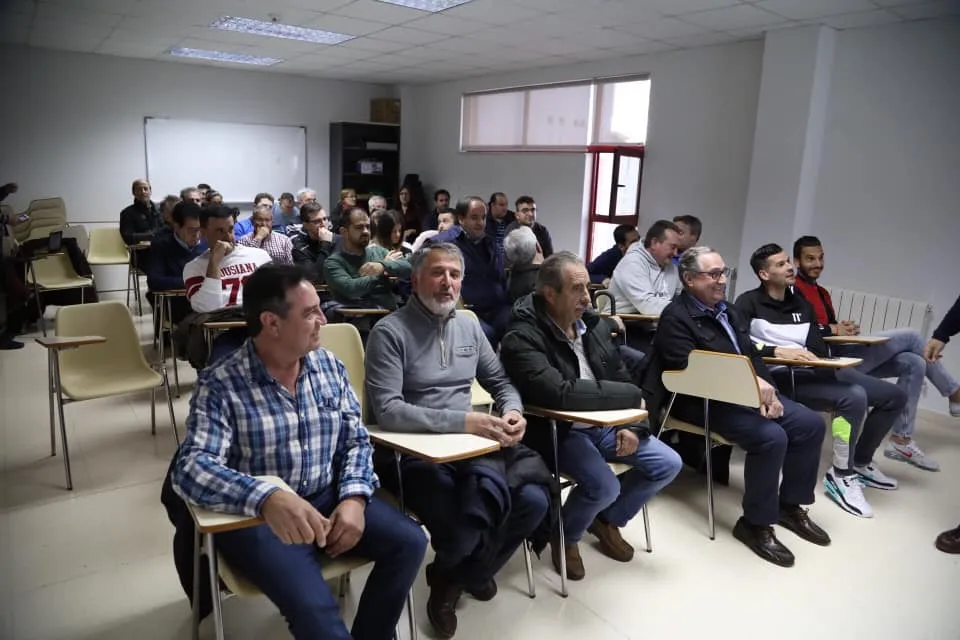 Foto 4 - El CD Guijuelo convoca elecciones para el 6 de junio