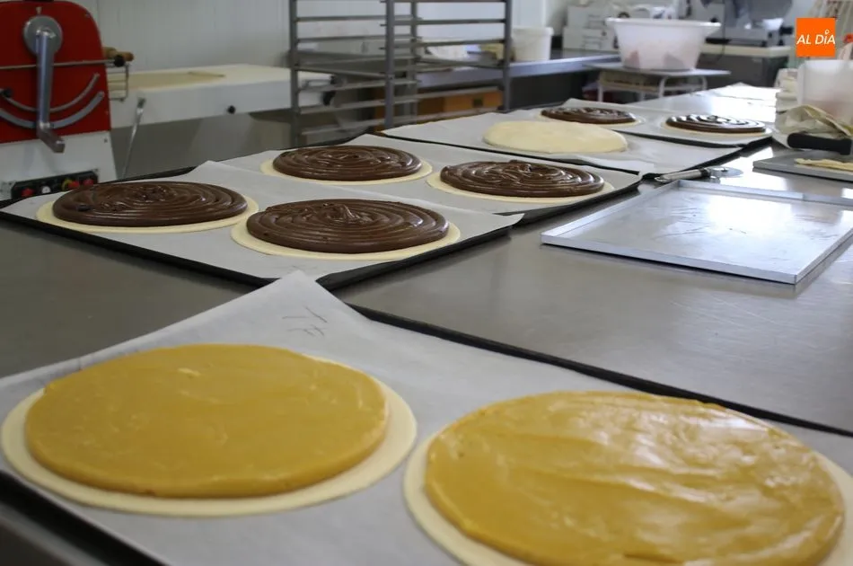 Foto 4 - Calidad artesana en los hornazos de Pasteler&iacute;as La Teresiana