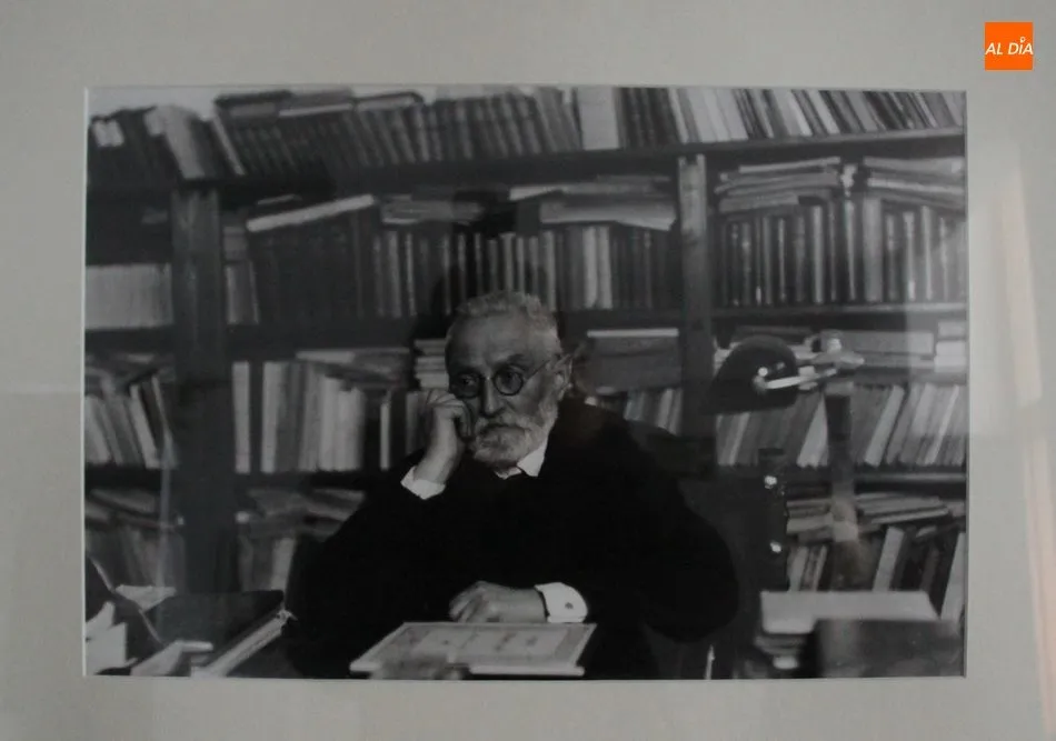 Foto 2 - Vitigudino acoge la exposici&oacute;n &lsquo;Don Miguel de Unamuno. Una vida en fotograf&iacute;as&rsquo;