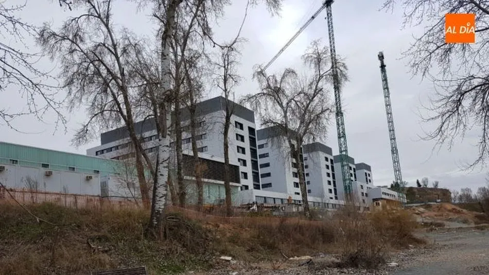 Foto 2 - La&nbsp;recepci&oacute;n de las obras del nuevo Hospital de Salamanca ser&aacute; una realidad antes del verano