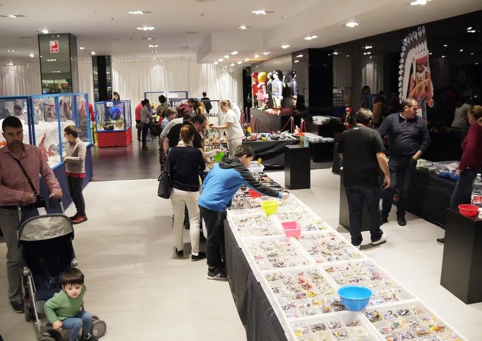 Foto 8 - La Feria Expoclick abre sus puertas en el Centro Comercial El Tormes
