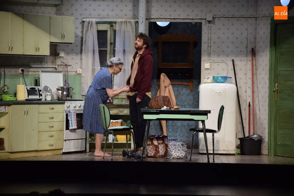 Foto 5 - Exitosa representaci&oacute;n de la comedia &lsquo;Juntos&rsquo; en el Teatro Liceo