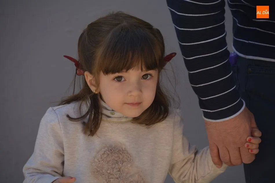 Foto 3 - Los m&aacute;s peque&ntilde;os disfrutan en el encierro infantil