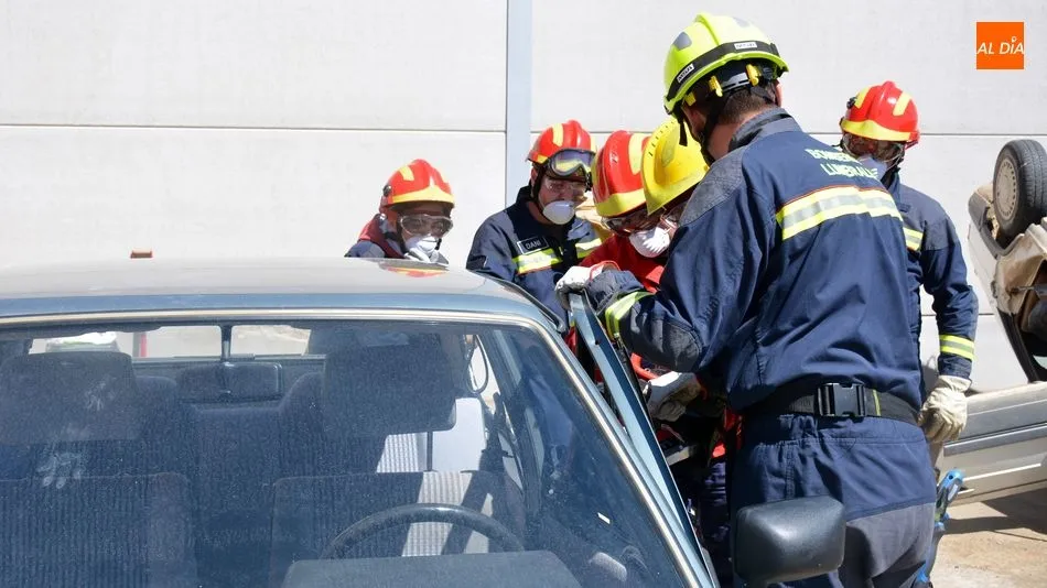 Foto 8 - Bomberos de Salamanca, Toro y Almeida participan en las Primeras Jornadas de formaci&oacute;n y...