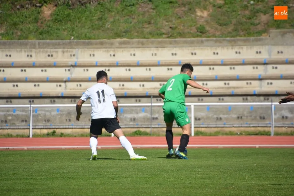 Foto 9 - El Salamanca UDS &lsquo;B&rsquo; alcanza los 8 puntos de ventaja en la pelea por subir a Tercera