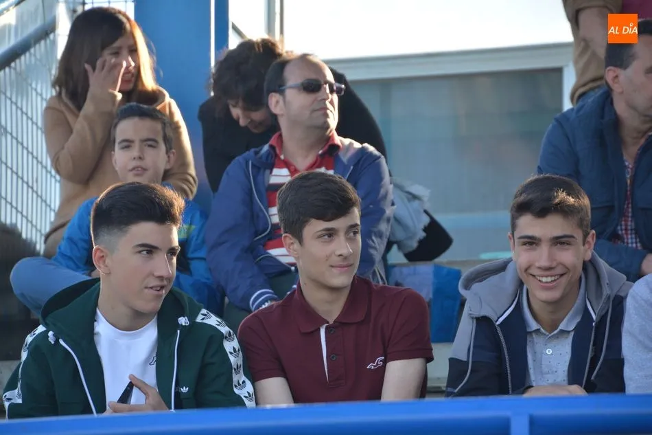 Foto 11 - El Santa Marta gana a la Cebrere&ntilde;a y alcanza la permanencia en la categor&iacute;a (3-1)