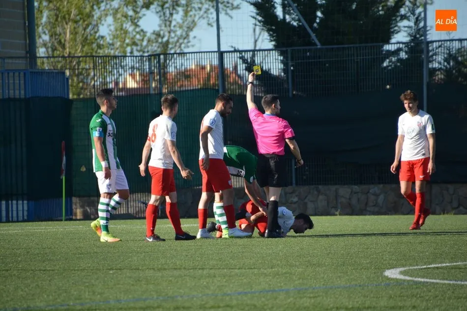 Foto 8 - El Santa Marta gana a la Cebrere&ntilde;a y alcanza la permanencia en la categor&iacute;a (3-1)