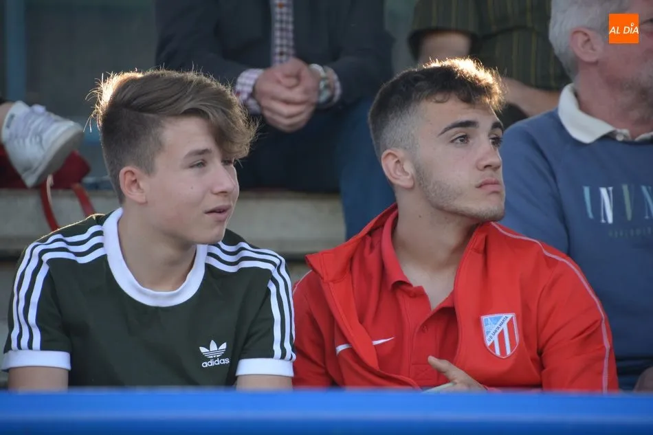 Foto 7 - El Santa Marta gana a la Cebrere&ntilde;a y alcanza la permanencia en la categor&iacute;a (3-1)