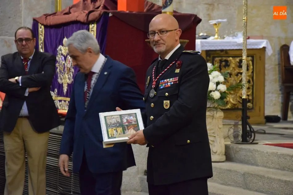 Foto 3 - La Hermandad Dominicana celebra su 75 aniversario con una emotiva eucarist&iacute;a