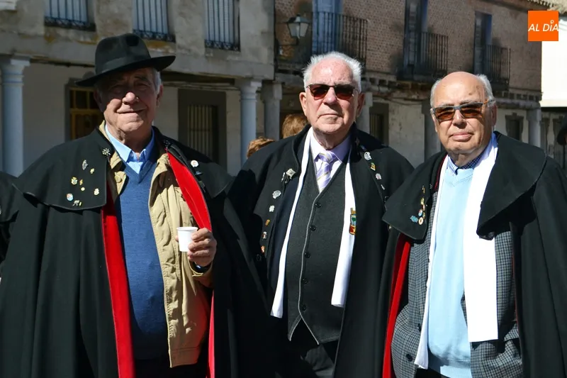 Foto 11 - M&aacute;s de 200 amigos de la Capa protagonizan un emocionante y animado XVII Encuentro Regional en...