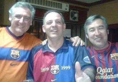 Los aficionados del FC Barcelona celebran la 8ª Liga en 11 años de los suyos  